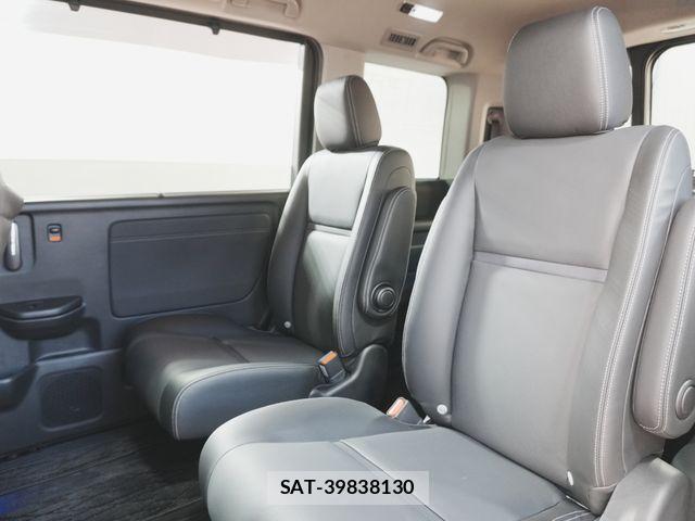Honda STEP WGN 2017-11 6678241-26