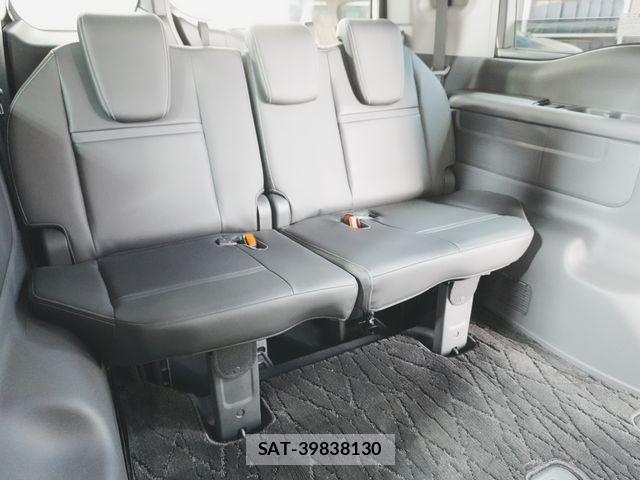 Honda STEP WGN 2017-11 6678241-27