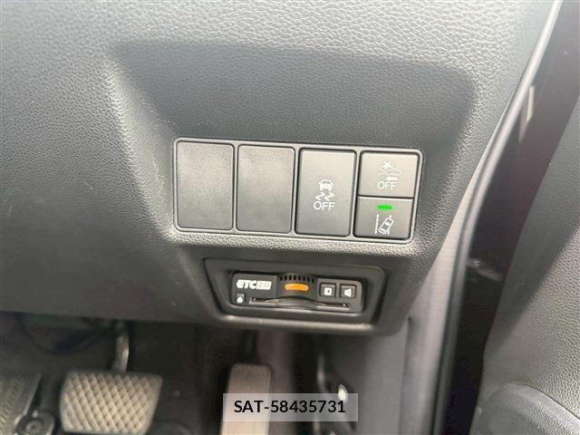Honda STEP WGN 2021-11 6791638-26