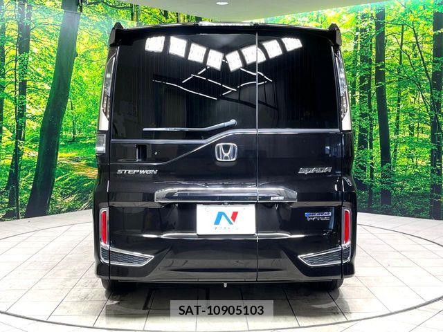 Honda STEP WGN 2018-11 6791651-15
