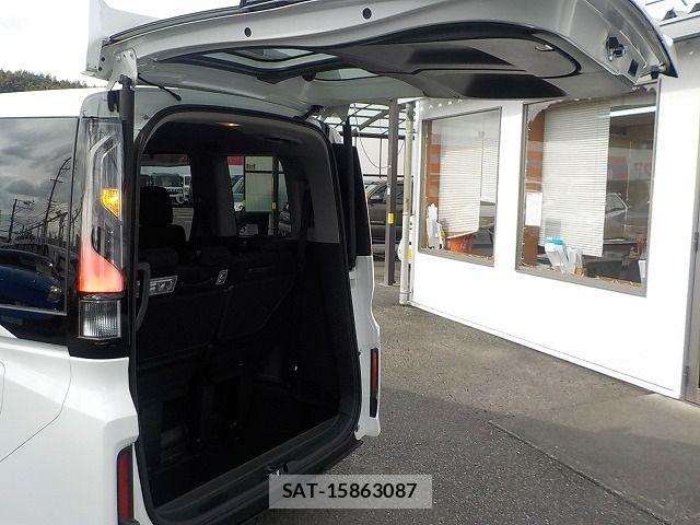 Honda STEP WGN 2020-11 6791641-14