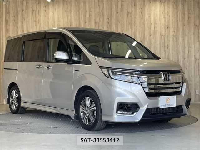 Honda STEP WGN 2017-12 6791643-16