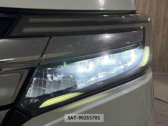Honda STEP WGN 2017-10 6791652-15
