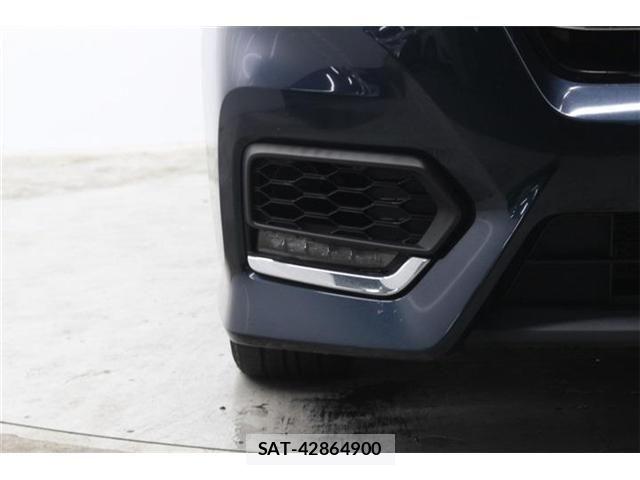 Honda STEP WGN 2018-04 6913633-12