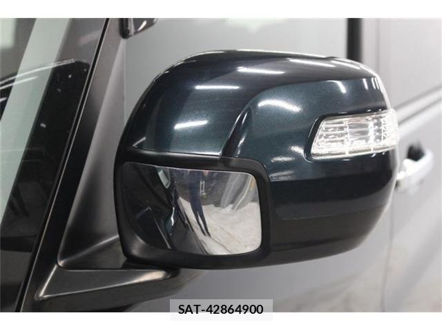 Honda STEP WGN 2018-04 6913633-16