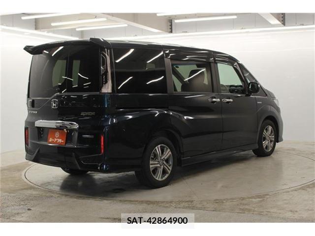 Honda STEP WGN 2018-04 6913633-4