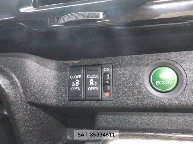 Honda STEP WGN 2017-09 6998477-25