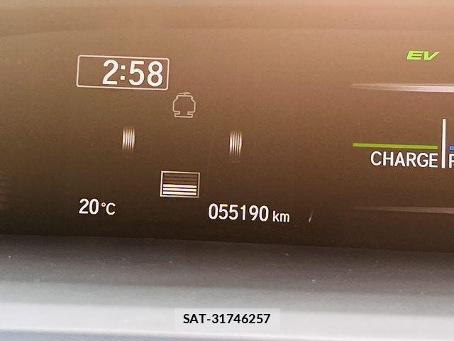 Honda STEP WGN 2019-03 7021669-13