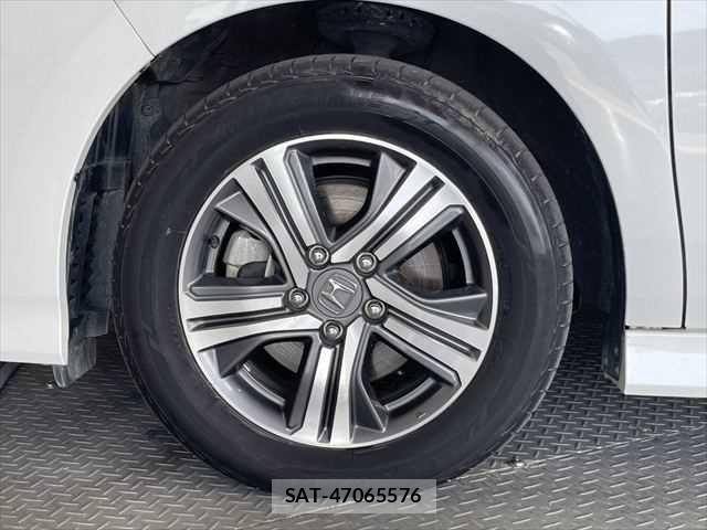 Honda STEP WGN 2017-11 7060891-18
