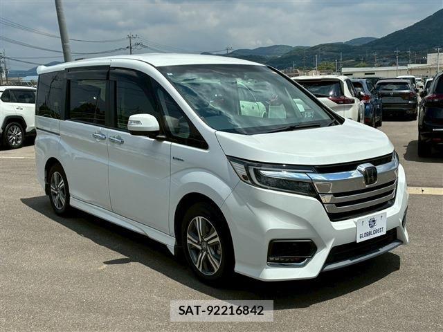 Honda STEP WGN 2019-04 7060889-4
