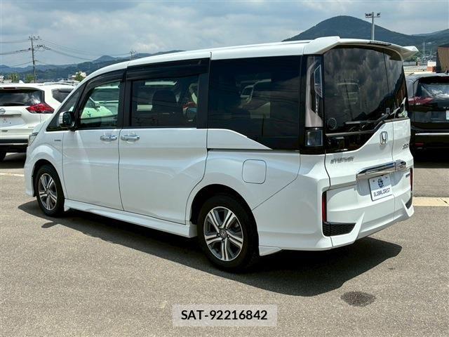 Honda STEP WGN 2019-04 7060889-7