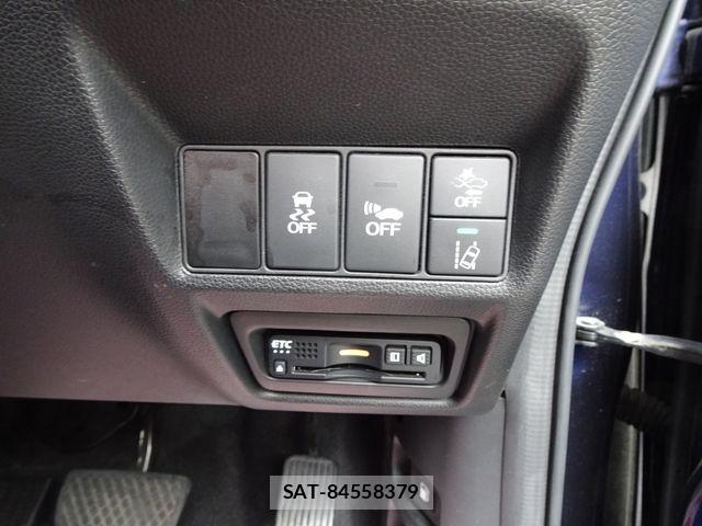 Honda STEP WGN 2018-07 7060890-22