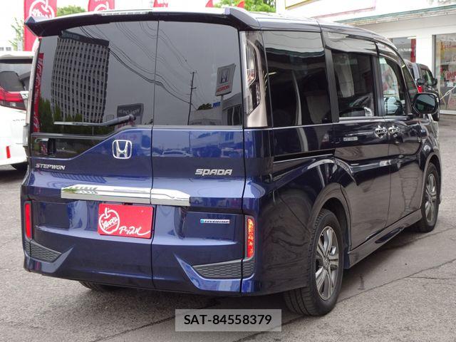 Honda STEP WGN 2018-07 7060890-2