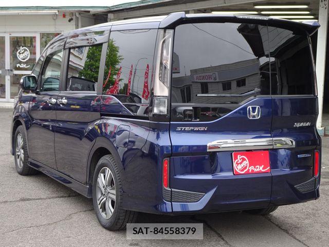Honda STEP WGN 2018-07 7060890-4