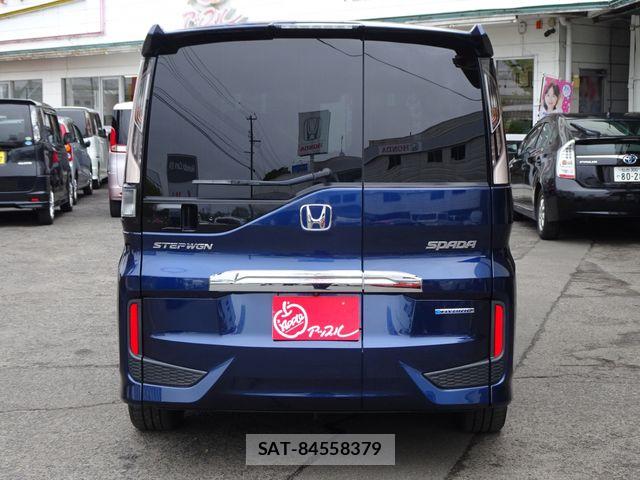 Honda STEP WGN 2018-07 7060890-6