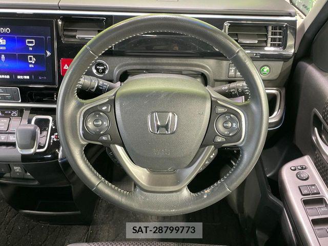 Honda STEP WGN 2019-06 7225594-11