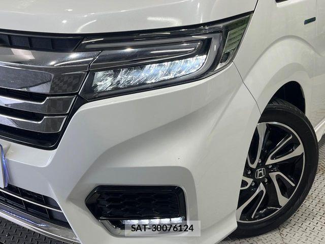 Honda STEP WGN 2018-01 7252451-13