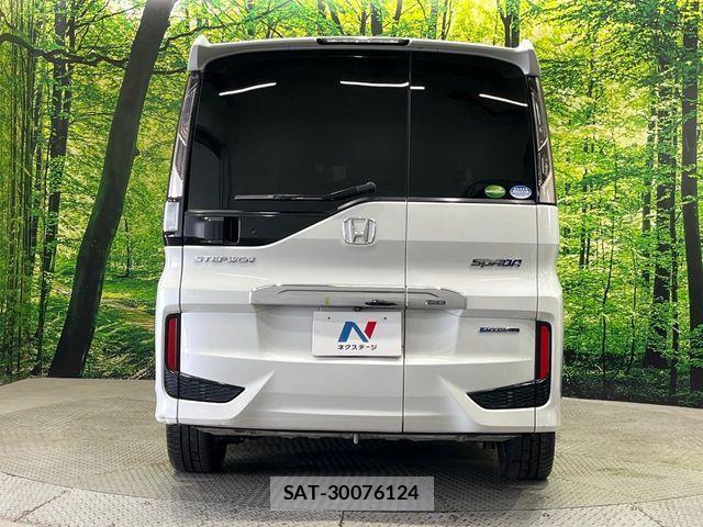 Honda STEP WGN 2018-01 7252451-16