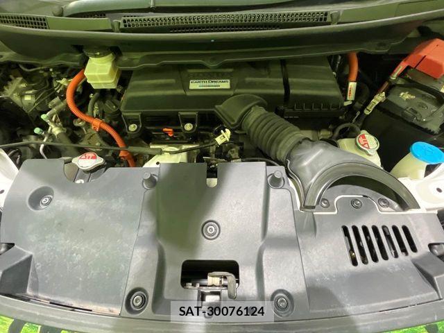 Honda STEP WGN 2018-01 7252451-18