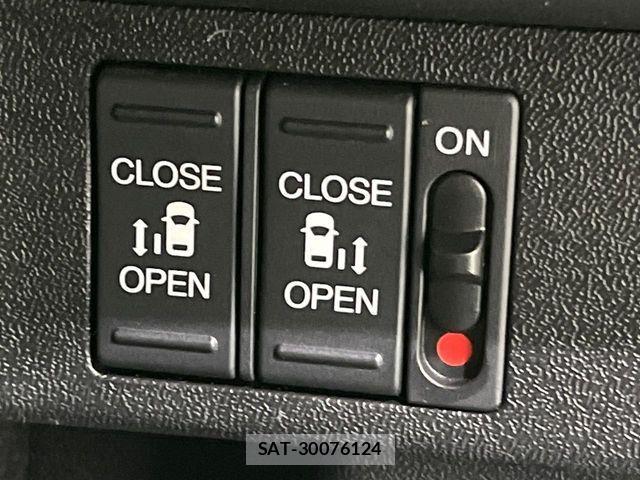 Honda STEP WGN 2018-01 7252451-4