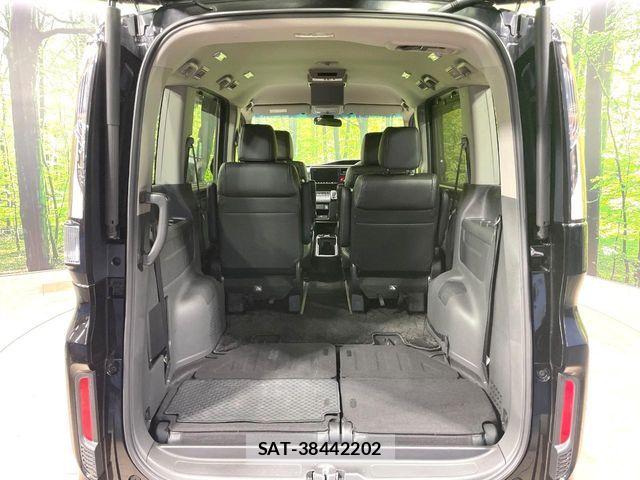 Honda STEP WGN 2019-01 7273037-10