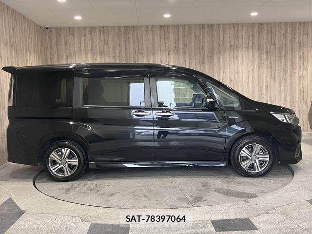 Honda STEP WGN 2019-04 7330355-16