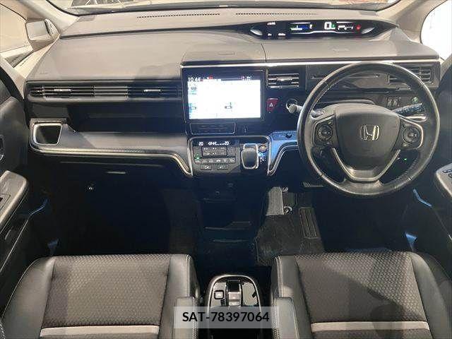 Honda STEP WGN 2019-04 7330355-2