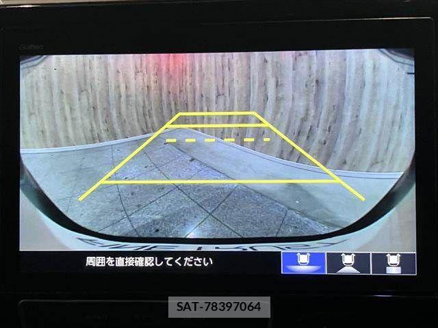Honda STEP WGN 2019-04 7330355-4