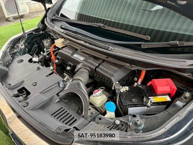 Honda STEP WGN 2021-08 7359983-17