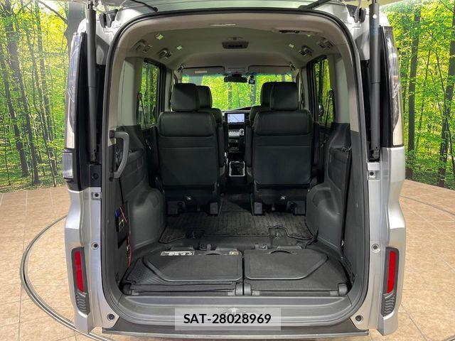 Honda STEP WGN 2017-12 7394319-10