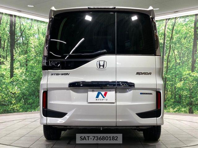 Honda STEP WGN 2019-01 7458129-15