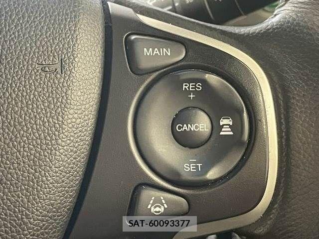 Honda STEP WGN 2018-03 7503060-4
