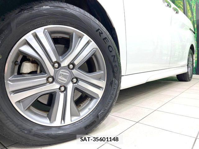 Honda STEP WGN 2018-08 7562922-13