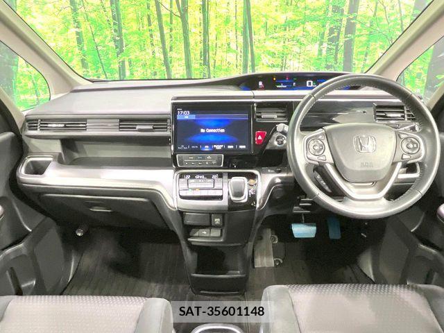 Honda STEP WGN 2018-08 7562922-1