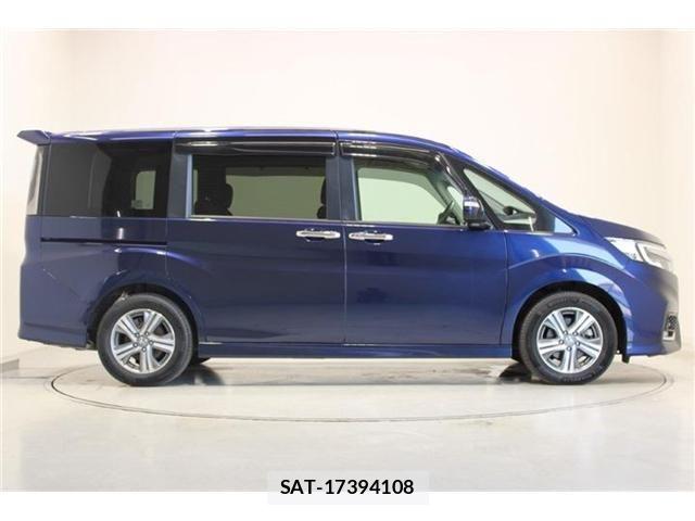 Honda STEP WGN 2021-05 7562923-12