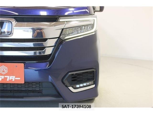 Honda STEP WGN 2021-05 7562923-13