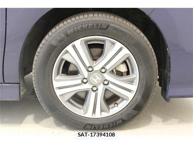 Honda STEP WGN 2021-05 7562923-21