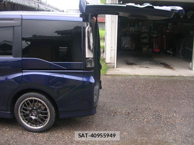 Honda STEP WGN 2019-04 7729301-17