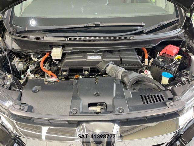 Honda STEP WGN 2018-01 7729299-17