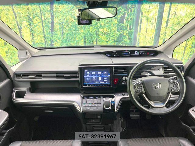 Honda STEP WGN 2017-11 7729304-1