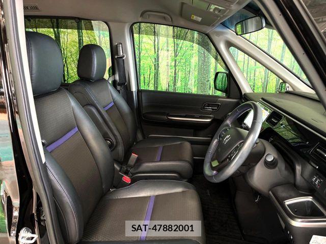 Honda STEP WGN 2019-07 7789508-14