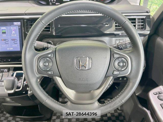 Honda STEP WGN 2018-03 7789512-11