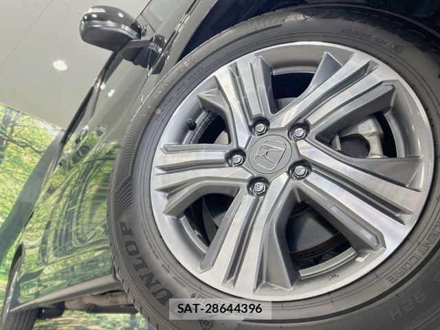 Honda STEP WGN 2018-03 7789512-13