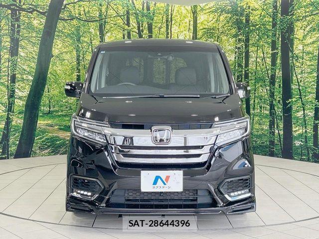Honda STEP WGN 2018-03 7789512-14