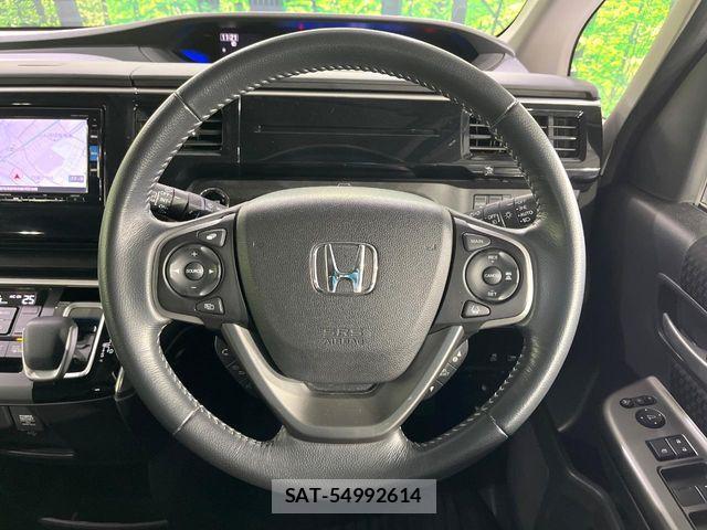 Honda STEP WGN 2018-03 7879710-10
