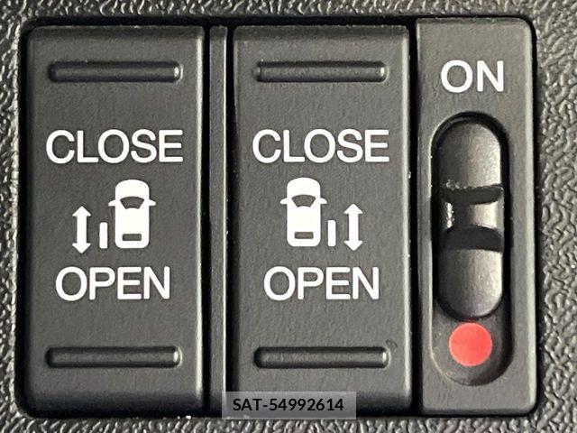 Honda STEP WGN 2018-03 7879710-6