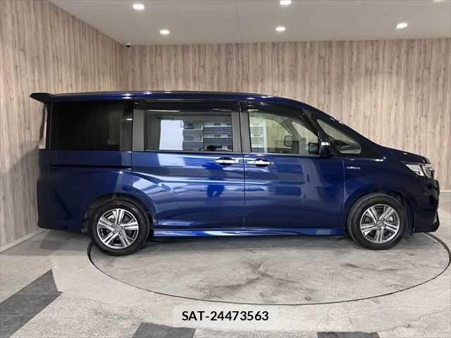 Honda STEP WGN 2017-10 7879712-19