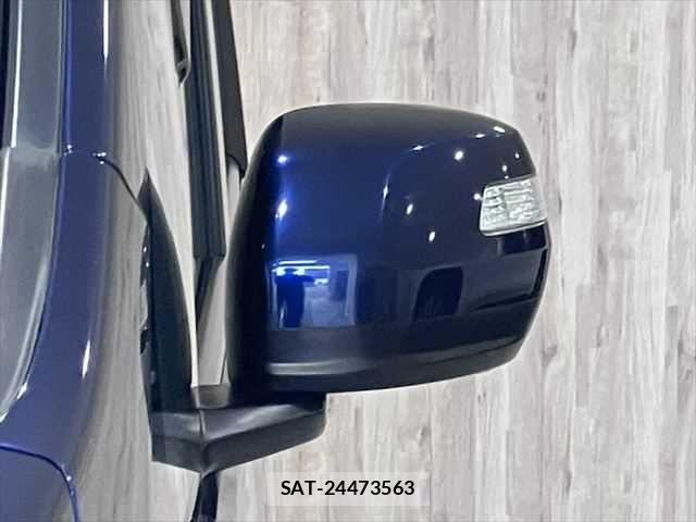 Honda STEP WGN 2017-10 7879712-24