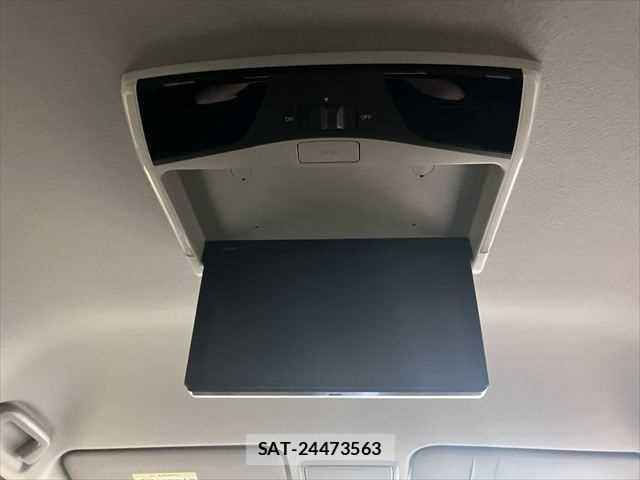 Honda STEP WGN 2017-10 7879712-3