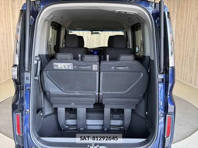 Honda STEP WGN 2019-11 7879709-11
